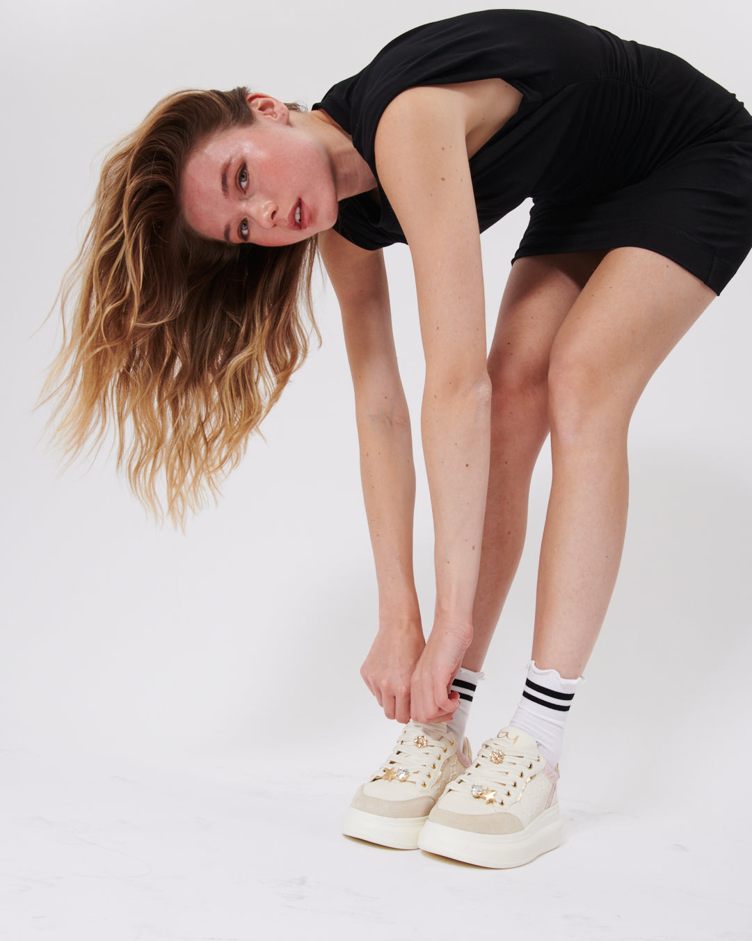 Polis Sneakers